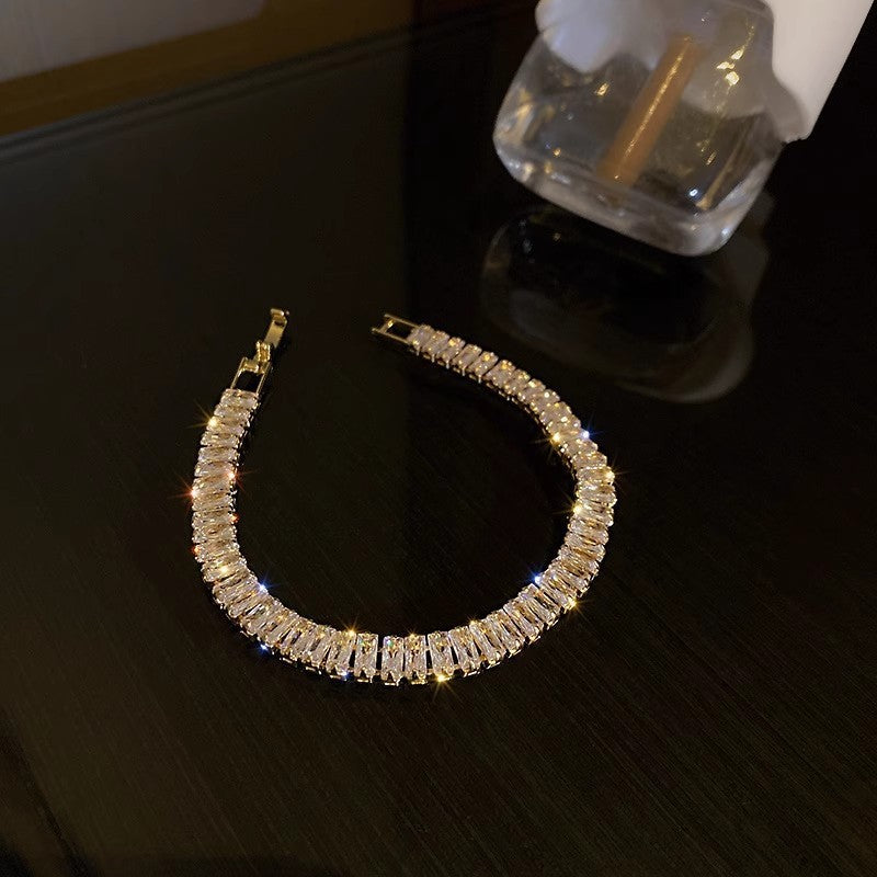 Fashion Jewelry Zircon Geometric Square Bracelet Fashion Elegant Heart Bracelet Internet Celebrity Light Luxury
