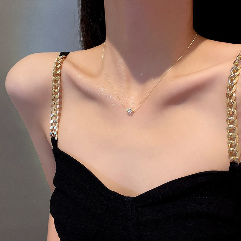 South Korea Light Luxury Minority Titanium Steel Necklace