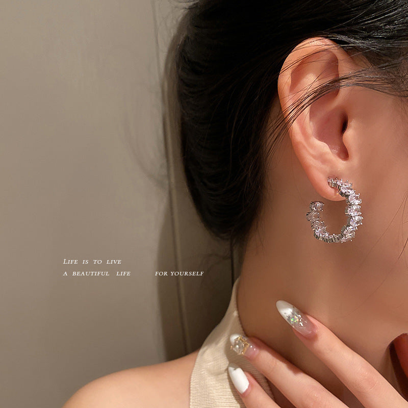 Earring Needle Cool High-end Elegant Fashion Avant-garde Super Flash