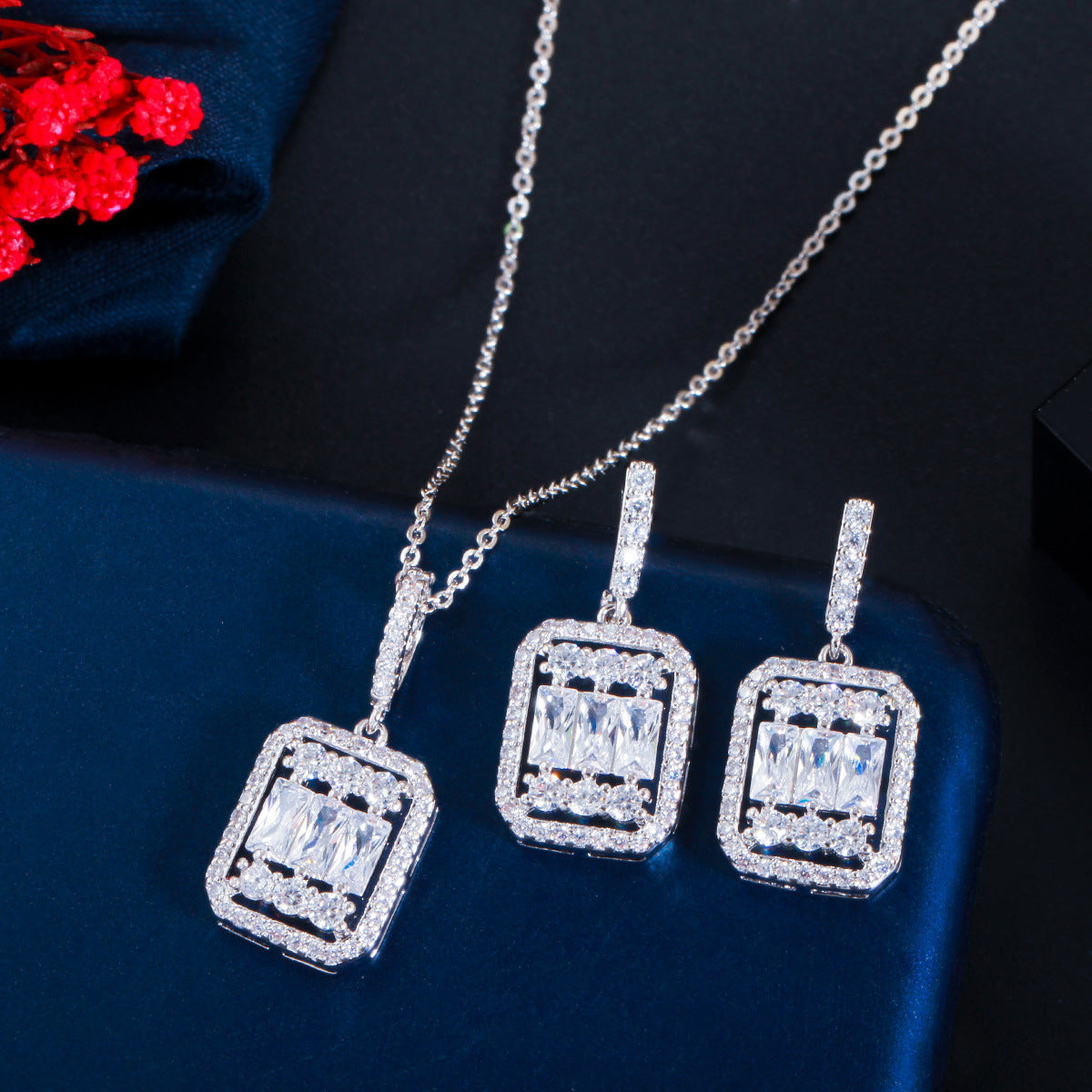 South Korea Zircon Necklace And Earrings Two Piece Set