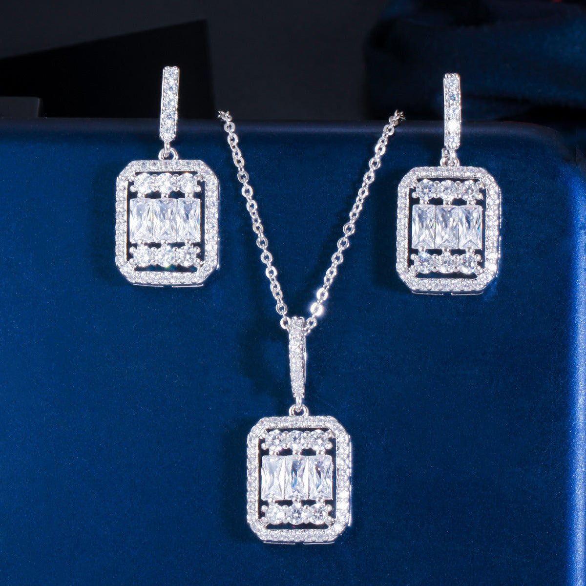 South Korea Zircon Necklace And Earrings Two Piece Set