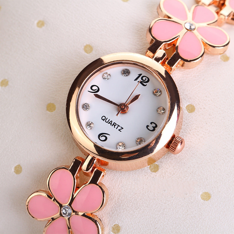 Luxury Casual Fashion Bracelet Flower Strap Watch