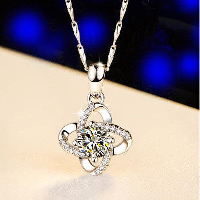 Sterling Silver Chain Necklace clavicle female fashion simple clover pendant S925 version