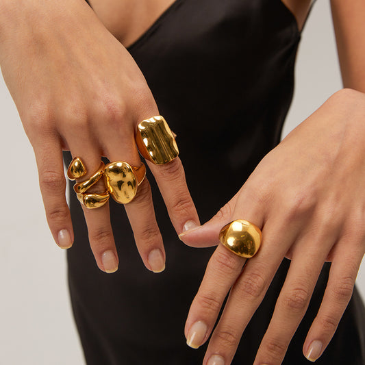 Fashionable Non-fading 18K Gold Stainless Steel Glossy Ring